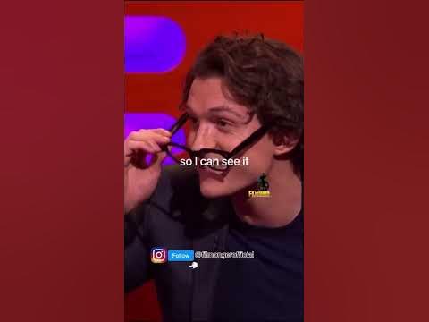 Tom Holland is so Embarrassed in front of Henry Cavill🤣 - YouTube