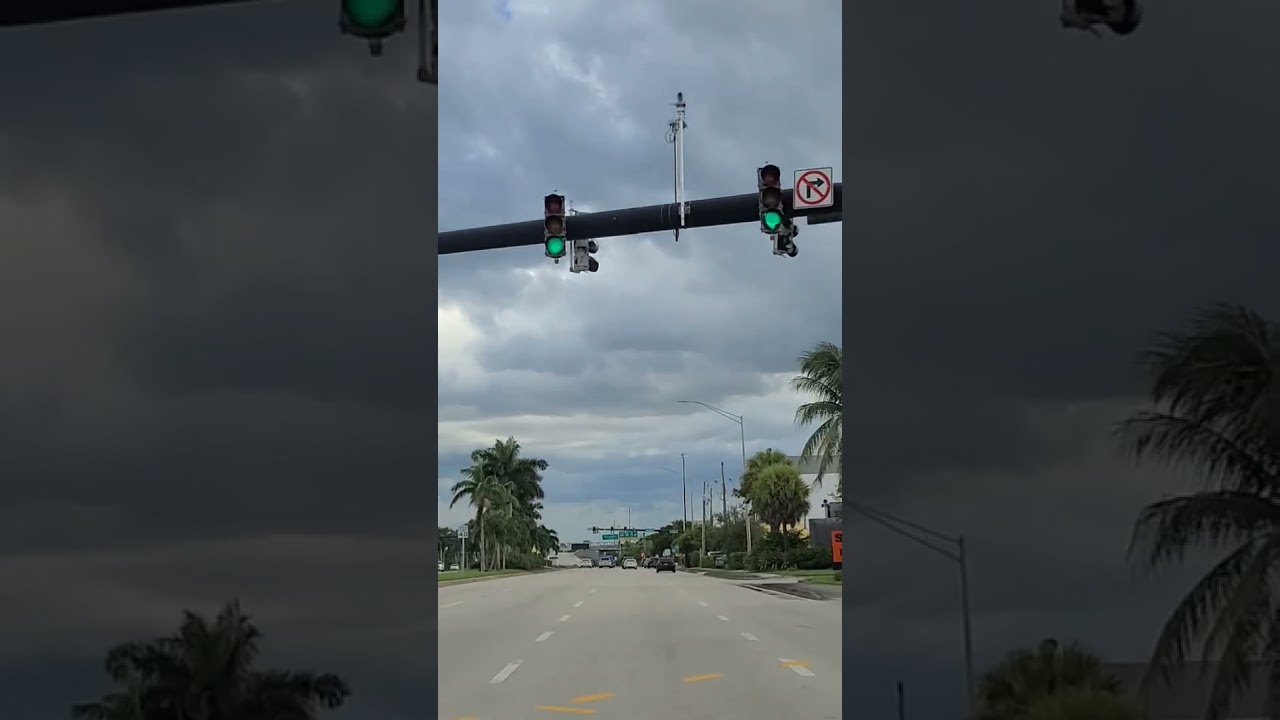 Вы когда-нибудь проезжали по федеральному шоссе US1 на юг до межштатной автомагистрали 595 в Форт...