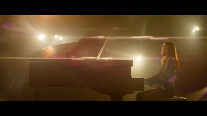 Juliet Lloyd - Ghost Light (Official Video)