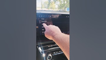 How to set remote power folding mirrors on 2024 Chevrolet Traverse RS?