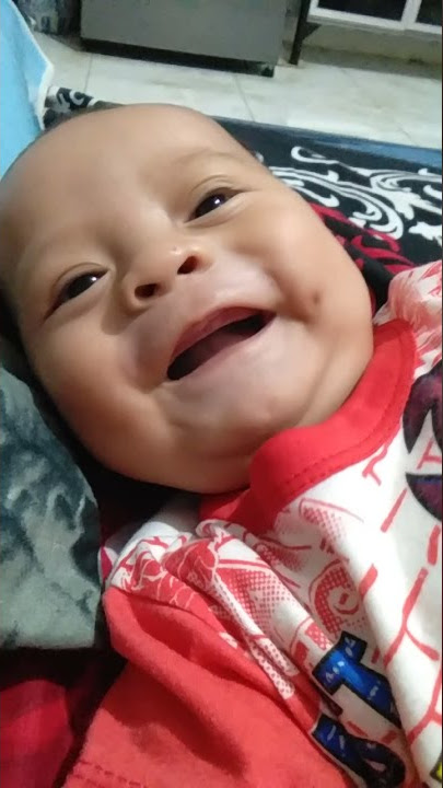 Ketawa Bagas Tanpa GIGI ! Lucu Sekali Menggemaskan