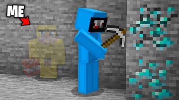 Going INVISIBLE to PRANK My Friends in Minecraft...