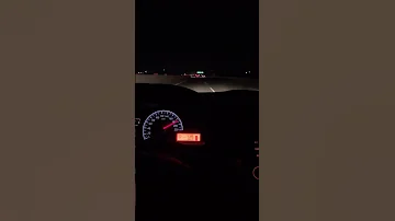 وين اللي قال افديك عمري وحياتي 