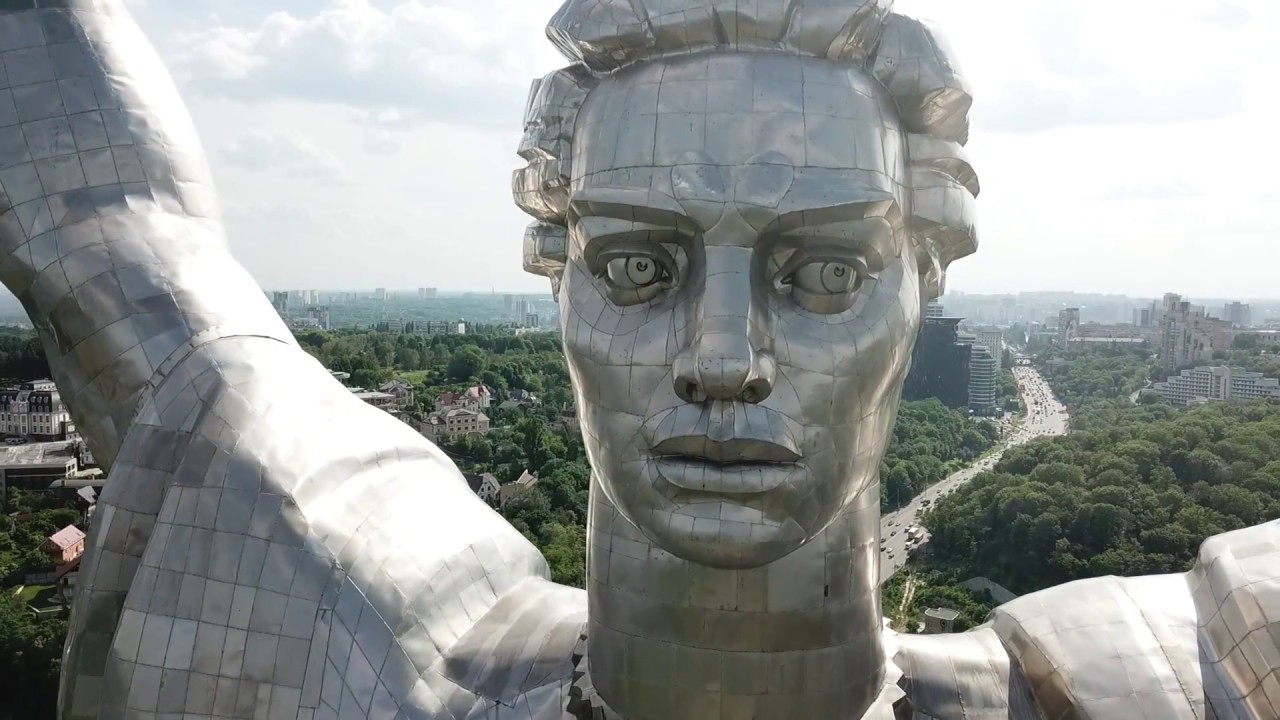 "Motherland"- a monumental sculpture in Kiev. Best View