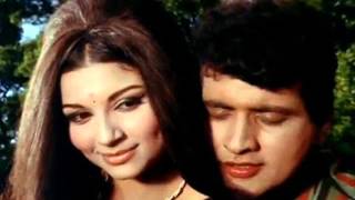 Movie, sawan ki ghata (1966) cast, manoj kumar, sharmila tagore,
mumtaz, pran & jeevan singer's, mohammed rafi asha bhosle music, o.p
nayyar lyrics, s.h bi...