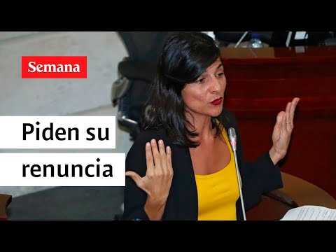 Escándalo: piden renuncia de ministra Irene Vélez tras polémico informe