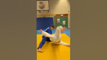 🥋Drop Knee Tai Otoshi in judo. Try it and follow!😉 #judo #judoka #bjj #motivation #knee #throw