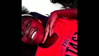 Mil Girl Lay Going Live She Say