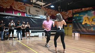 Arcangel - Por Amarte A Ciegas - (Version Bachata) Alicia y Yexy Jr. Workshop Bachata Dance