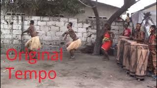 ORIGINAL TEMPO edit Traditional Congolese Dance - Ballet Arumbaya Ndendeli (double bells close-up)