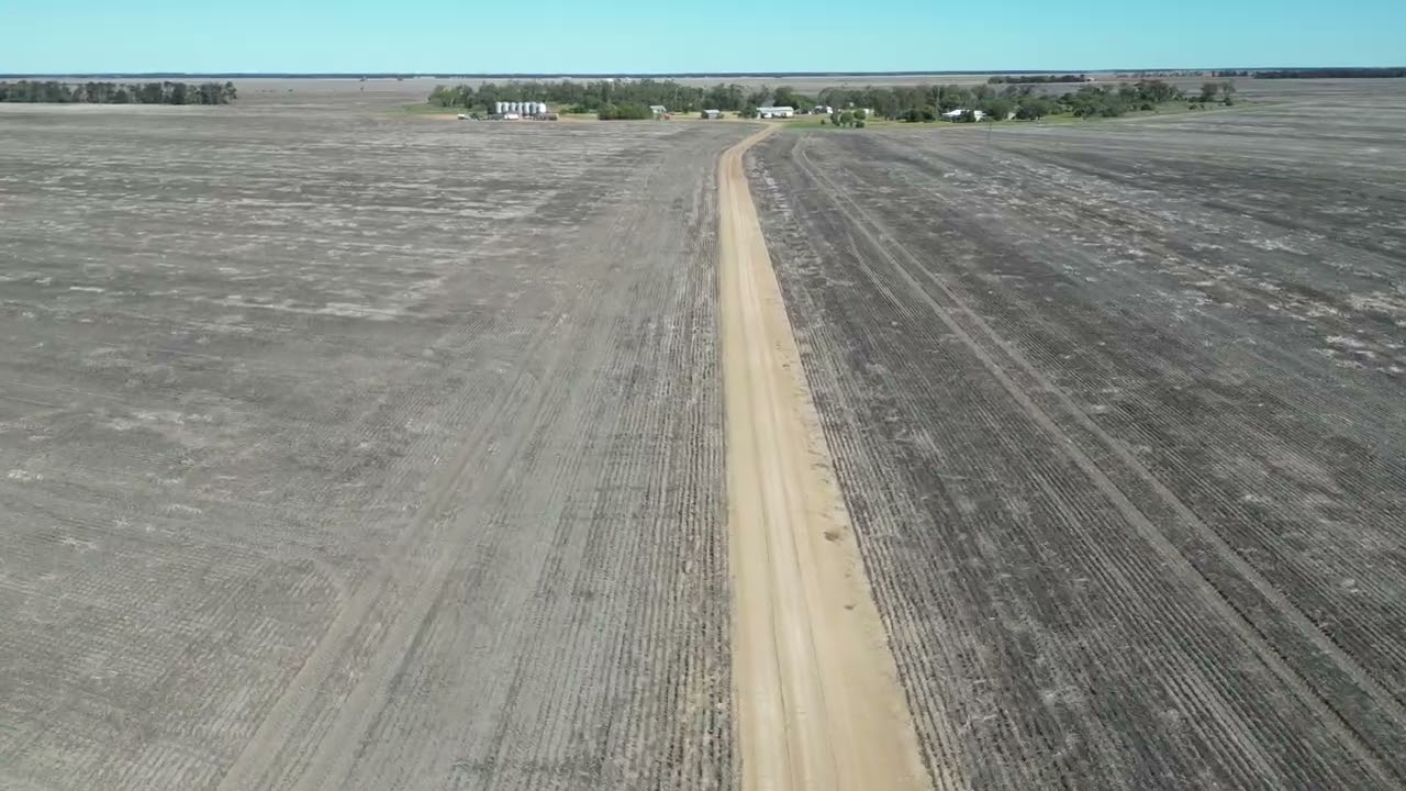 Mels driveway Croppa Creek North Star