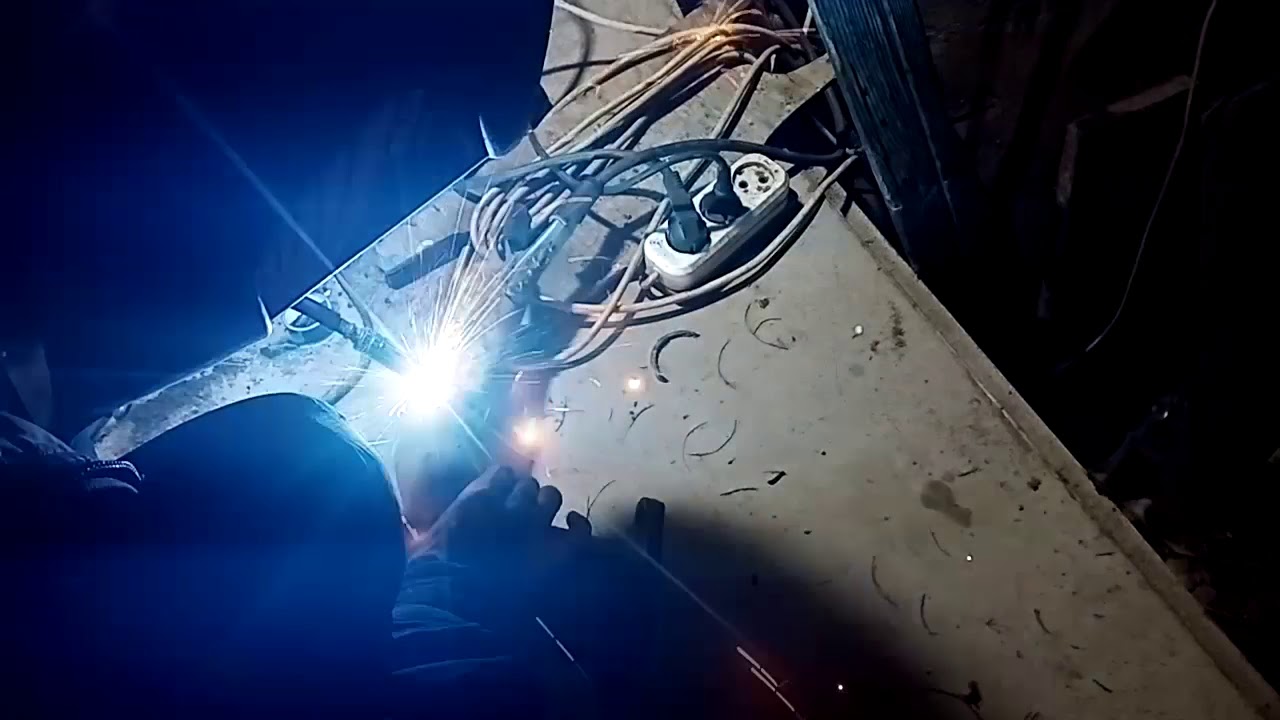 Ремонт выхлопной системы форд транзит 1998 - YouTube