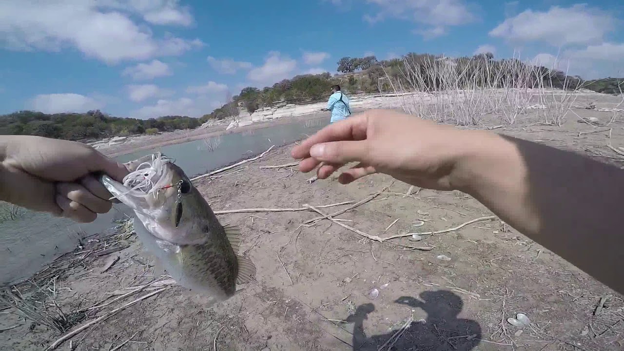 Bass Fishing In Medina Lake - YouTube