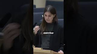 Ludvig Aspling Ger Annika Hirvonen Mp Svar På Tal I En Debatt Om Invandringen