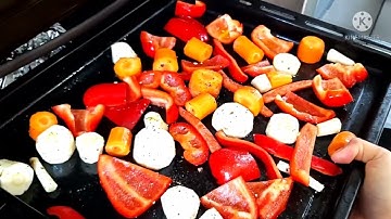 SMOKY RED PEPPER SOUP WITH PARSNIP