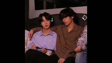 remember when seokjin played with taehyung’s belt in the middle of the interview 😂 #taejin #vjin