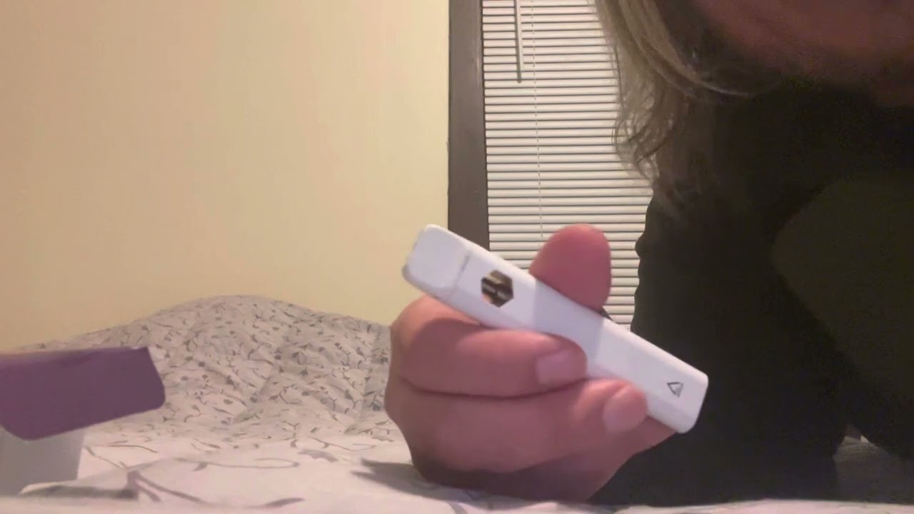 Delta Extrax 2ml 2gr disposable vape Delta8, THCP, DELTA 10 THC LIVE RESIN PURPLE SLURRICANE REVIEW!