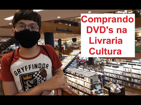 Buying DVDs at Livraria Cultura! #RenanPituco #DVDs