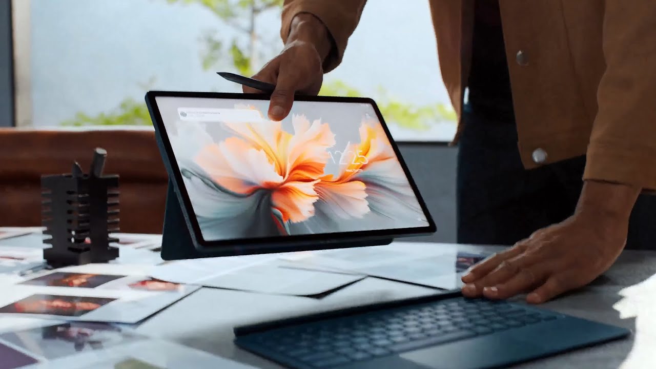 Lenovo Yoga Tab Plus, tablet AI Android, Snapdragon 8 Gen 3, tablet flagship Lenovo