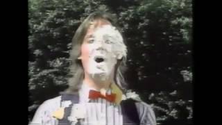 Dan Gertz the backwards singer