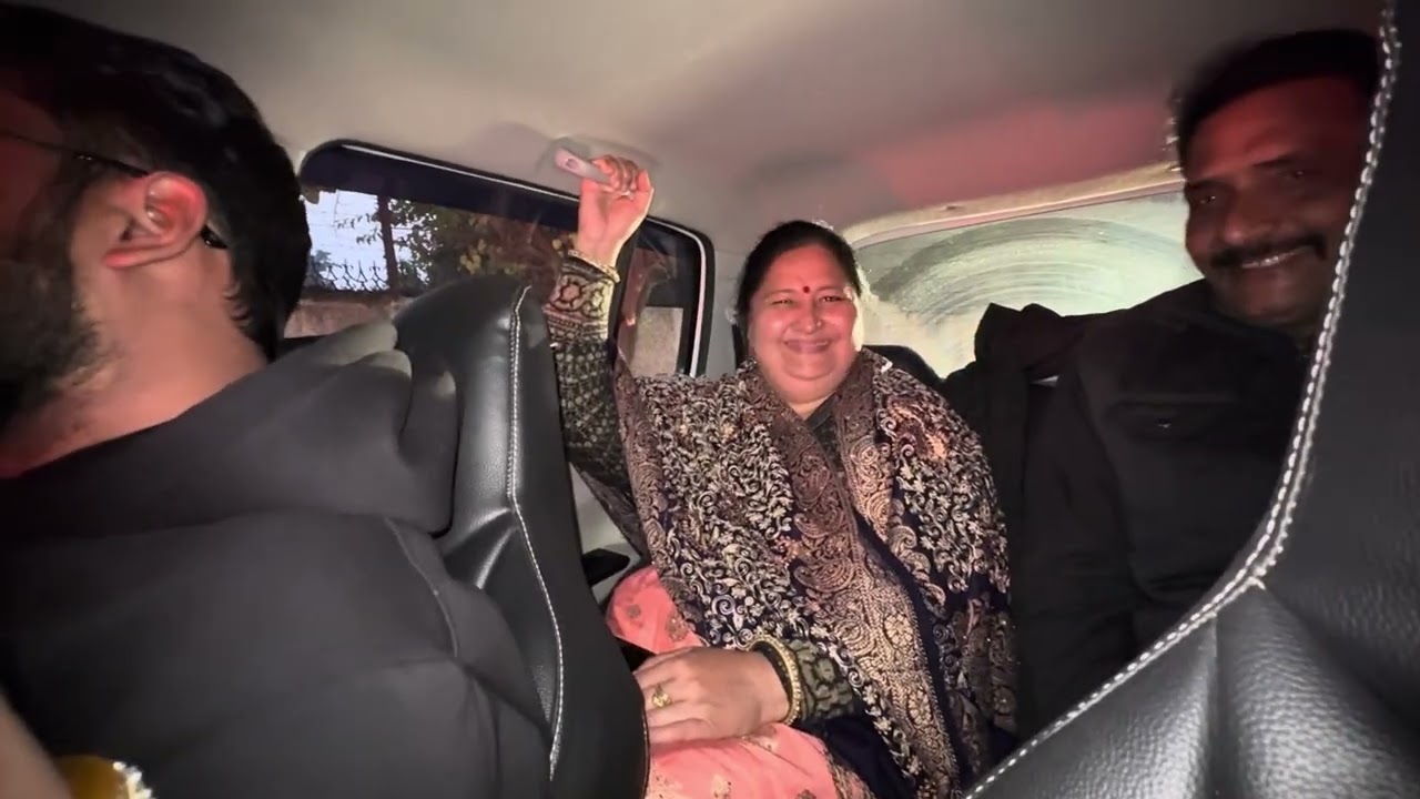 Main mumma papa ke sath pehli baar kahan gyi 🥰 