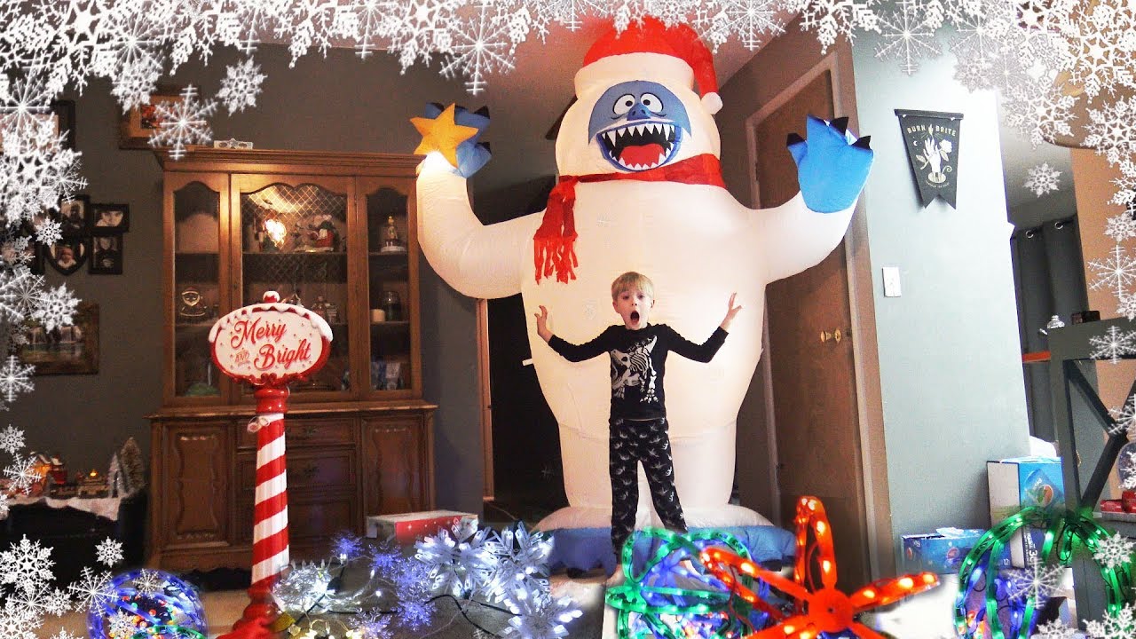 Unboxing 8 Foot Inflatable Abominable Snowman Bumble From Rudolph
