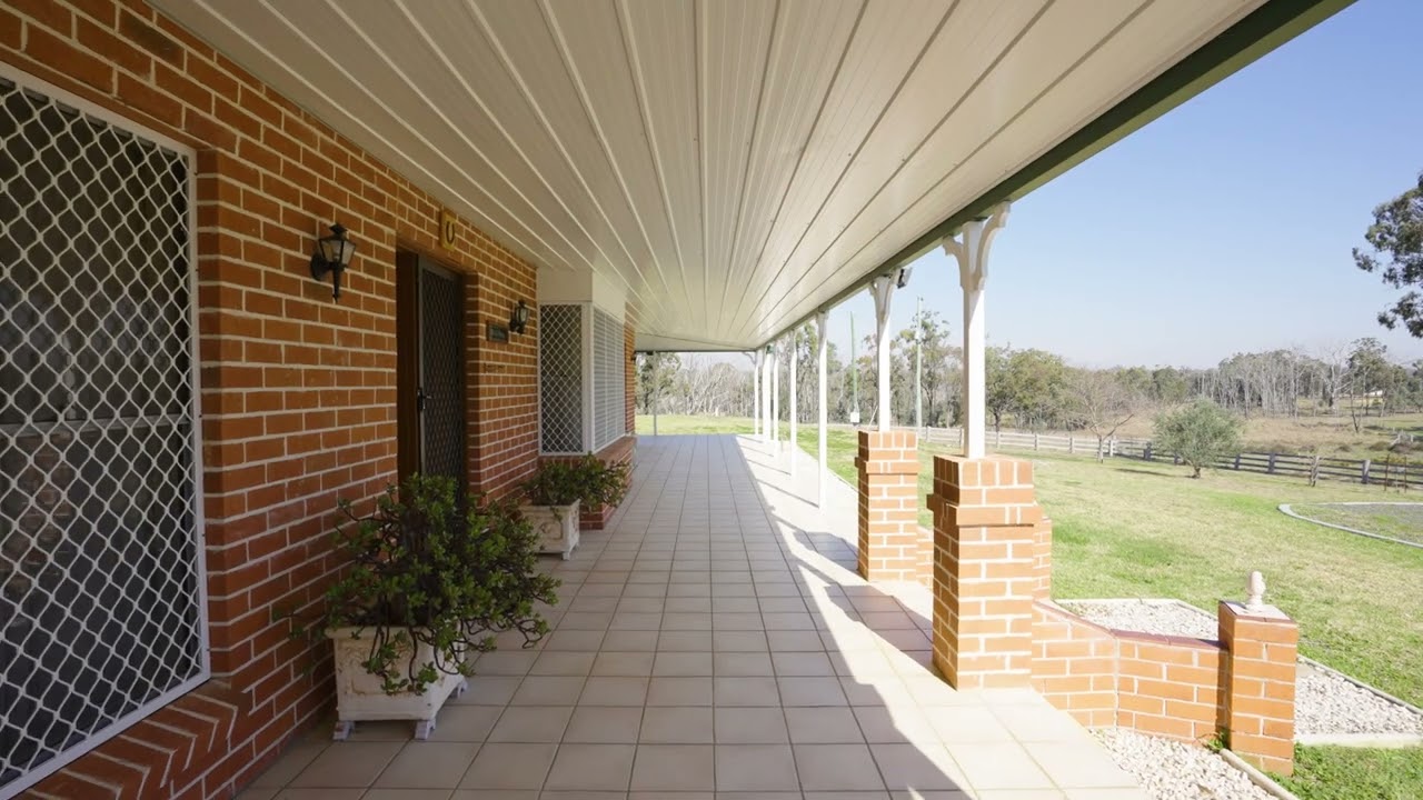 "Thane House"  102 Mount Gammie Road, Thanes Creek