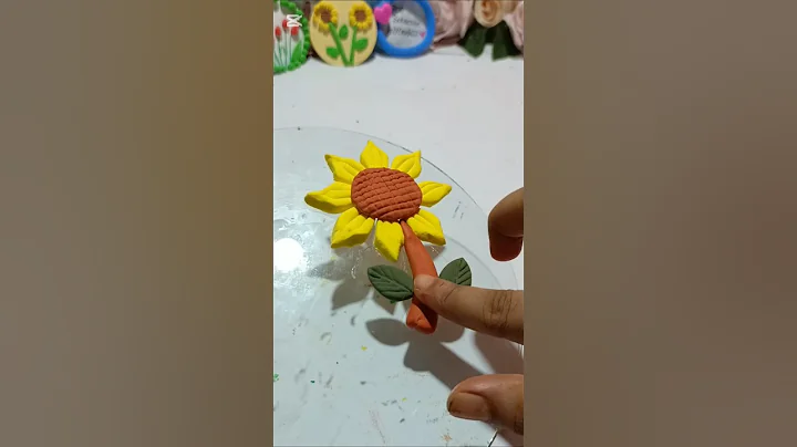 Polymer Clay Miniarure Sunflower Tutorial | Easy Polymer Clay DIY | #trend #creative #clay #shorts