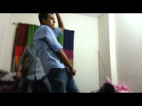 Funny 'Tooh' dance.....made