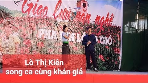 Lò Thị Kiên song ca cùng khán giả tại Pha đin pass