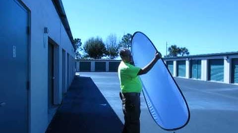 How to Fold a Large 5-in-1 Reflector