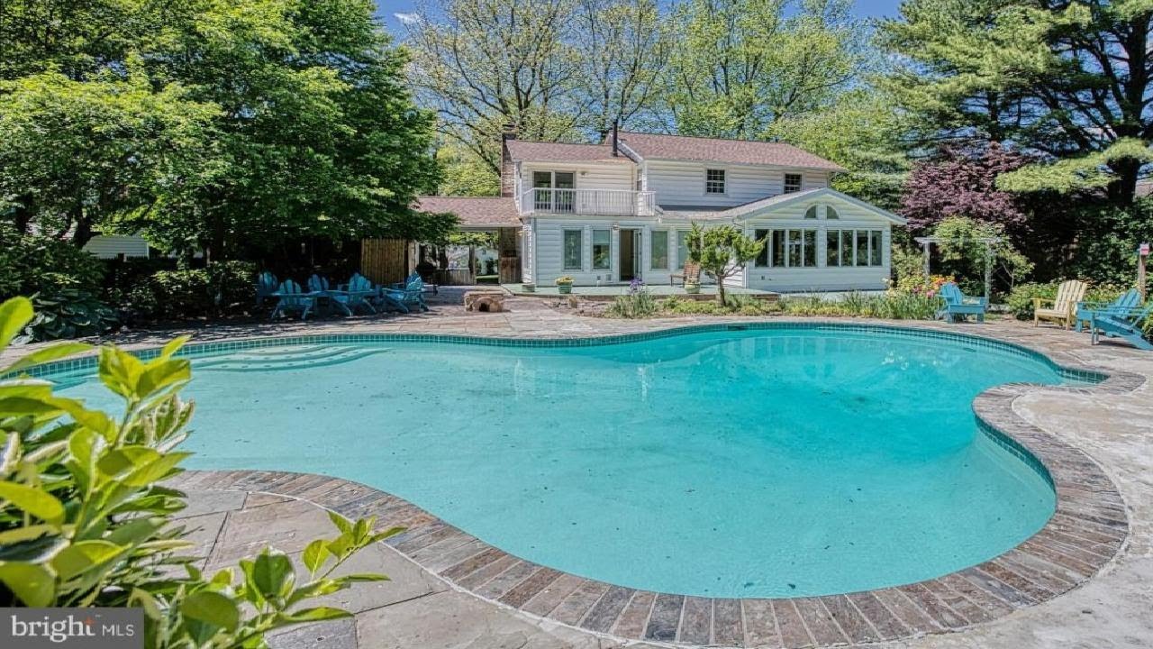 7102 BLANCHARD DRIVE, ROCKVILLE, MD Presented by Mark Fitzpatrick