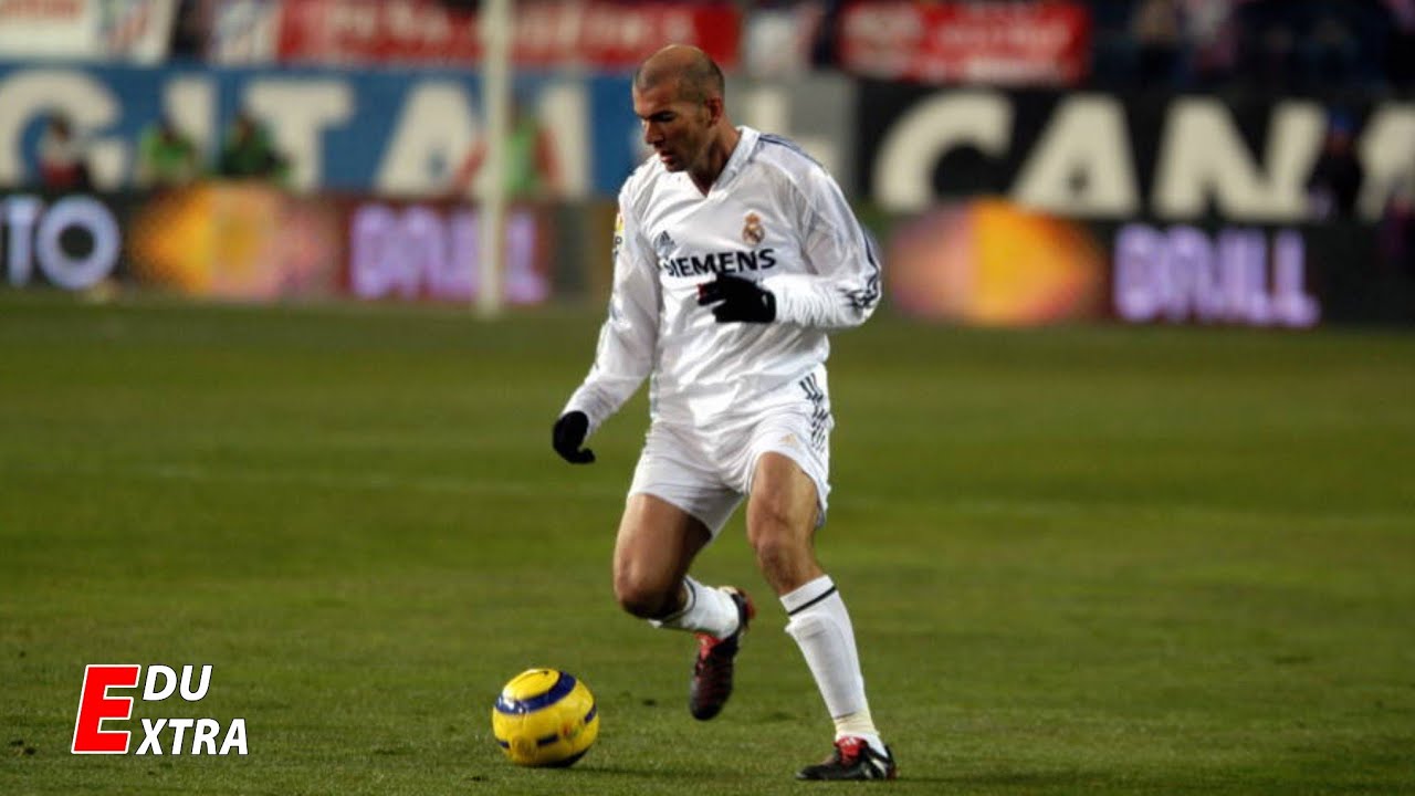 Magical Skills Zinedine Zidane Real Madrid 2002/2003 ● Show