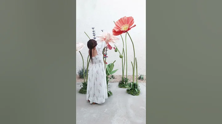 DIY giant paper flowers