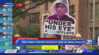 HISD parents continue protests at Hamilton Middle School