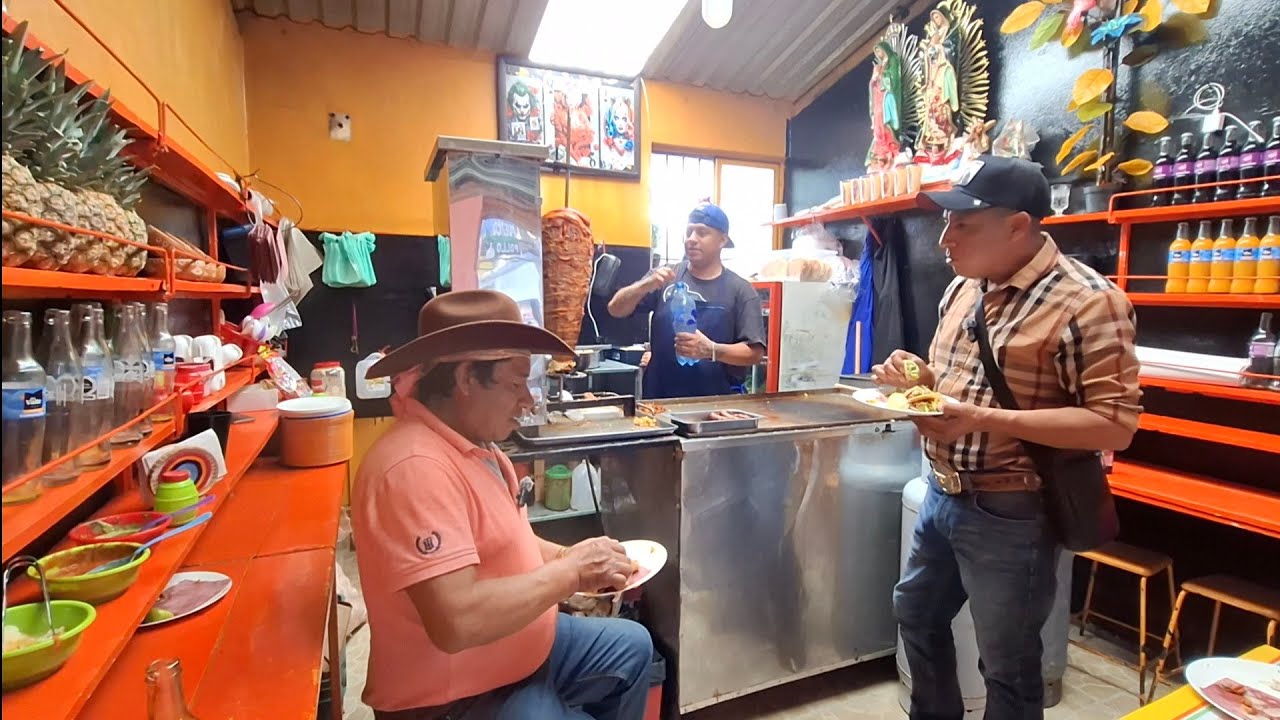 PROBANDO TACOS AL PASTOR Y recorriendo el tianguis jalacingo veracruz 