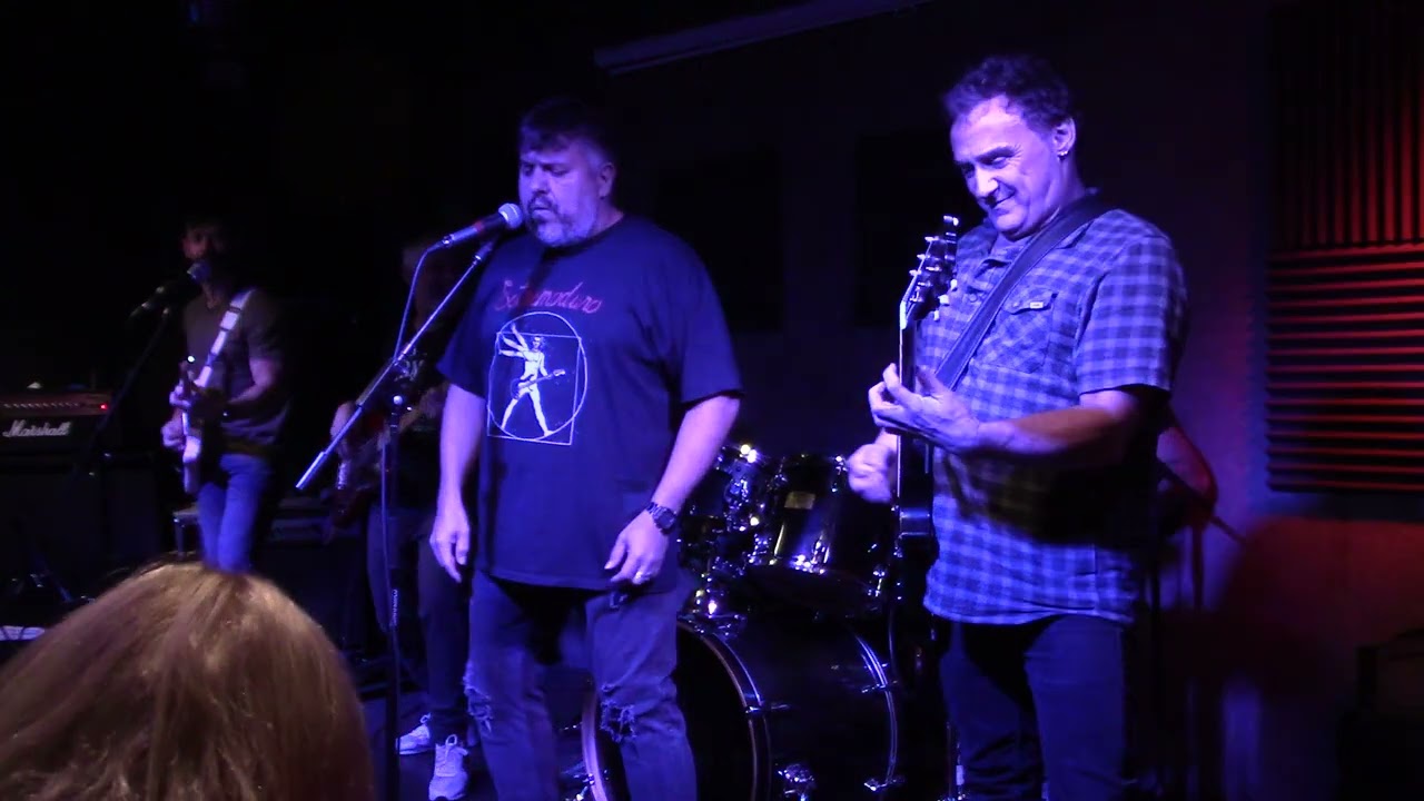 MANDRILES HANGAR 19    2710230