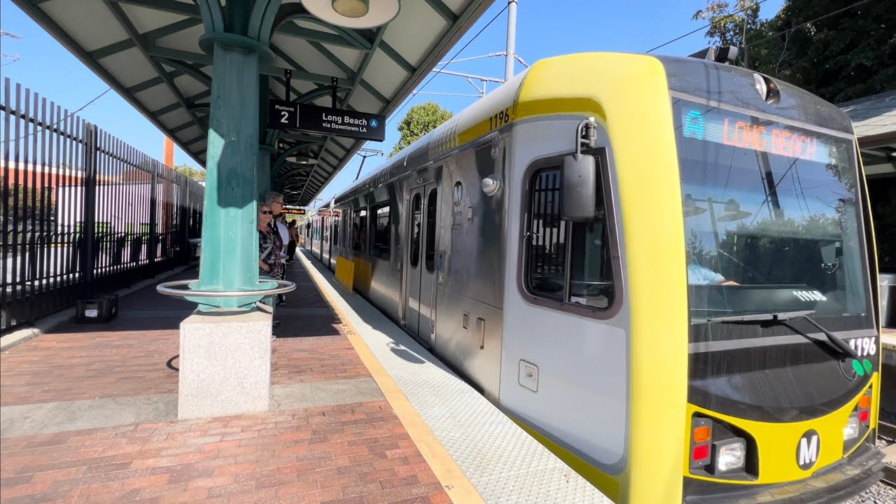 get-on-la-metro-rail-a-line-train-arrival-and-departure-south