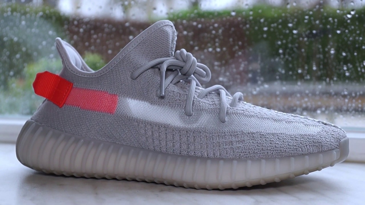 Adidas Yeezy Boost V2 350 Tail Light - YouTube