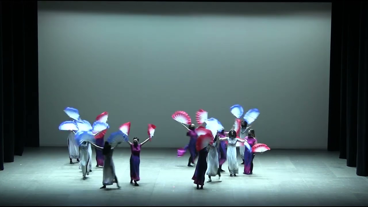 Đêm Việt Nam 2022 Fans
