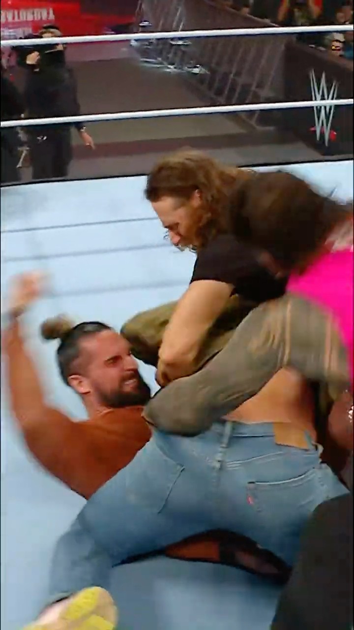 CM Punk and Seth Rollins have been waiting YEARS for this ? #WWERaw