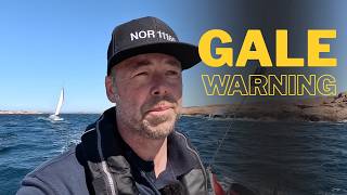 Download Lagu Exploring Smögen \u0026 Gullholmen - Sailing the Swedish West coast (s/y Noomi II - S02E12) MP3