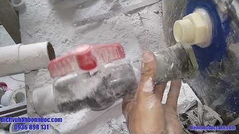 Sửa bồn nước nhựa bị chảy nước | hư đầu răng xả nước