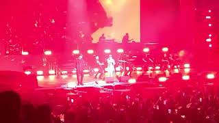 WISIN Y YANDEL- MIRALA BIEN en vivo la ultima mision concierto