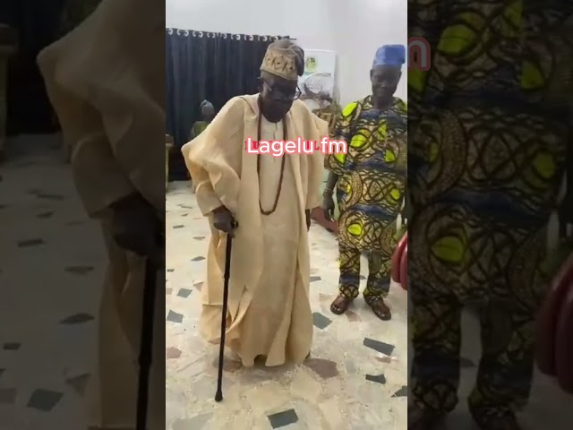 Next Olubadan, Oba Olakulehin dancing in his mansion at Alalubosa, Ibadan class=