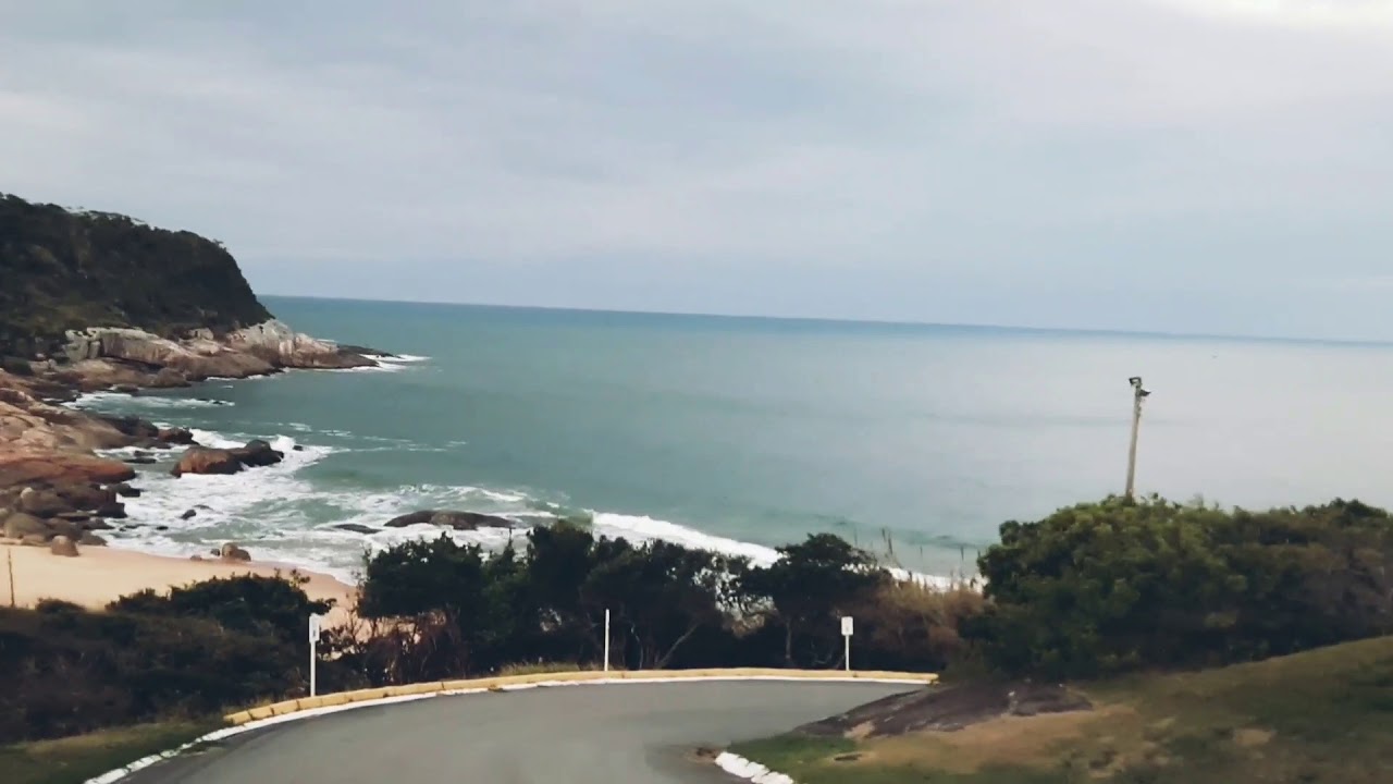Praia do Pinho Balneário Camboriú - YouTube