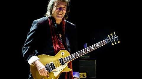 Genesis - Steve Hackett Interview