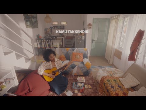 Kamu Tak Sendiri - Jemimah Cita (Lirik Lagu)