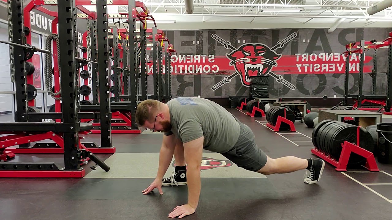 Spiderman Lunge Elbow to Instep - YouTube