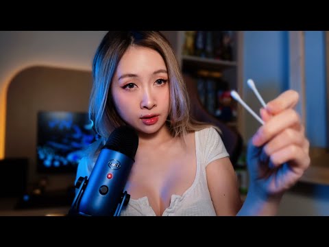 Sleepy Girlfriend Cleans Your Ears 💙 ASMR